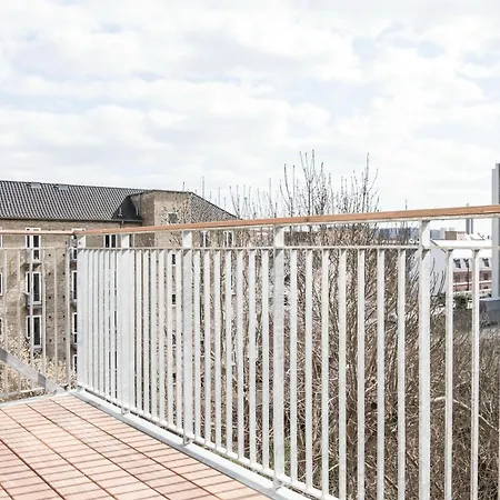 Lovely 2-br With A Large Balcony In Norrebro - 65 Lägenhet *